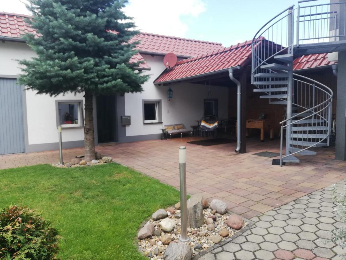 Bella Patria Apartment Rozwadza Exterior photo